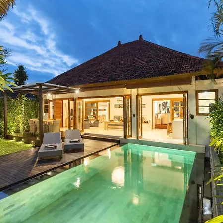 Luxurious Double King Villa W/Pool & Wifi+ Carpark Seminyak  Exterior photo